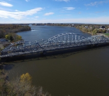 Le pont Lachapelle à Cartierville.