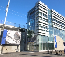 Gare de train Ahuntsic au Maché Central, mai 2016